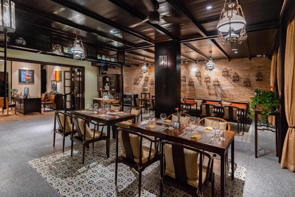 Little Riverside Hoi An . A Luxury Hotel & Spa Exteriör bild The interior of the restaurant