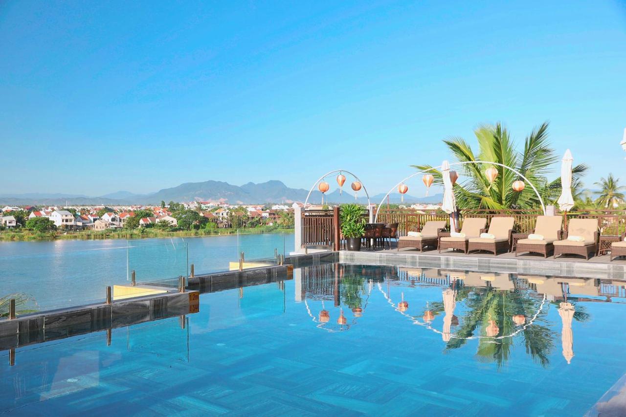 Little Riverside Hoi An . A Luxury Hotel & Spa Exteriör bild View of the lake