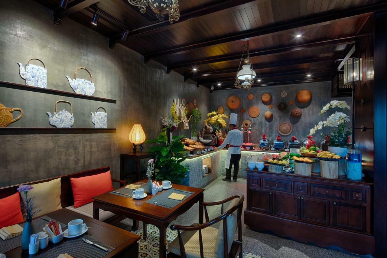 Little Riverside Hoi An . A Luxury Hotel & Spa Exteriör bild The interior of the restaurant
