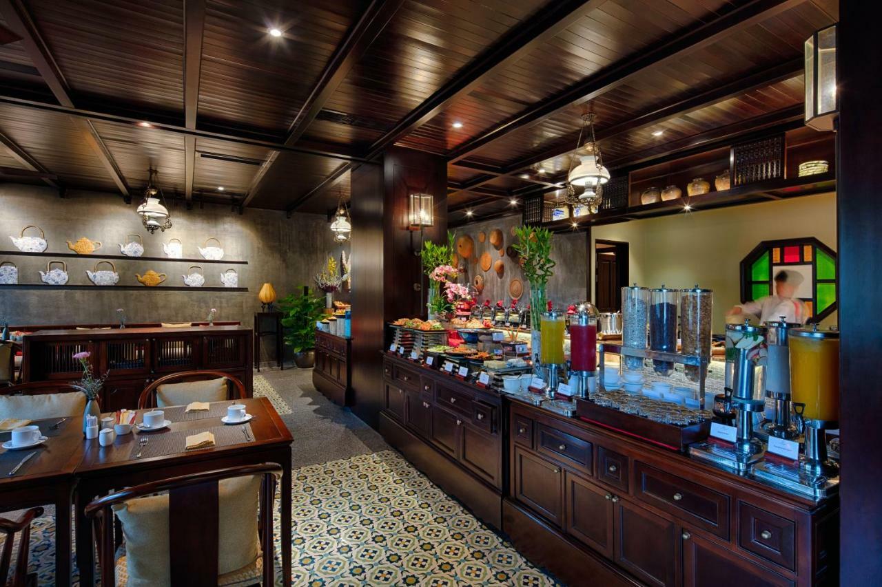 Little Riverside Hoi An . A Luxury Hotel & Spa Exteriör bild The interior of the restaurant